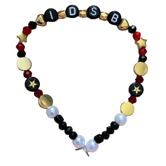 5 for $20 Taylor Swift Handmade Friendship Beaded Bracelet
“I Did Something Bad” - Picture 2 of 2